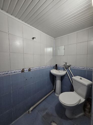 astara ev satılır: 4 otaqlı, 120 kv. m, Orta təmir — 6