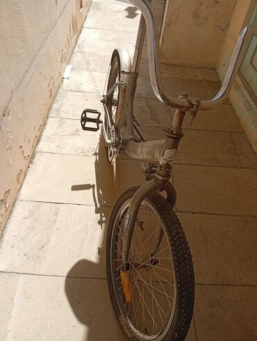 İşlənmiş Şəhər velosipedi Stels, 20", Ünvandan götürmə