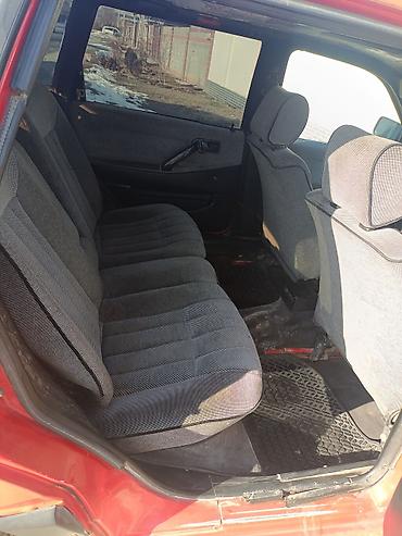 Volkswagen: Volkswagen Passat Variant: 1989 г., 1.8 л, Механика, Бензин, Универсал — 14