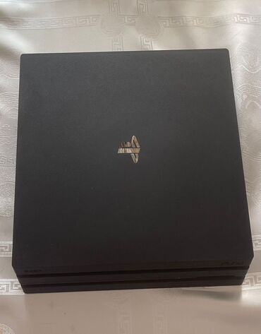 playstation avadanliq: Salam PlayStation 4 pro satılır idial vəziyətdə təmir işləri aparılıb