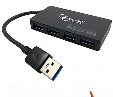 Druga oprema za računare i laptopove: USB 3.0 čvorište (hub) – 4 porta - 4x USB 3.0 Type‑A porta za — 5
