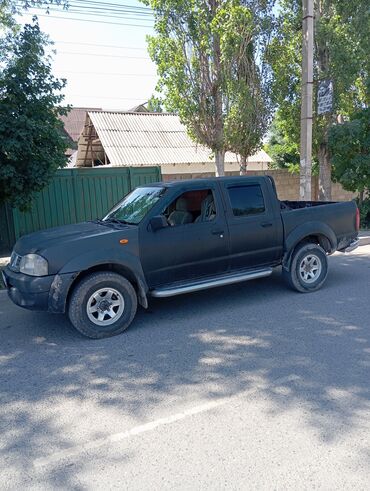 купить газель бортовой: Nissan NP300: 2010 г., 2.4 л, Механика, Бензин, Пикап