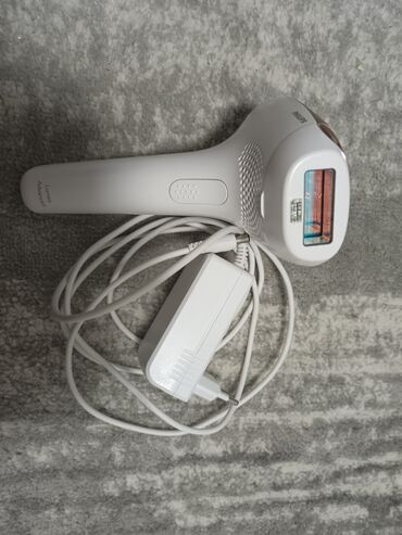 o farmerice: Philips lumea laserski epilator za dlake Aparat je u ispravnom stanju