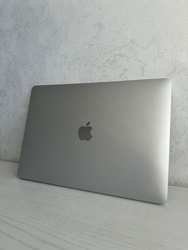 ноутбук macbook: Ноутбук, Apple, Б/у