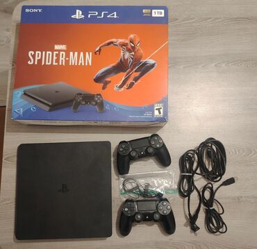 playstation 4 ucuz: Sony PlayStation 4 Slim – Marvel’s Spider-Man Bundle, 1 TB Komplekt