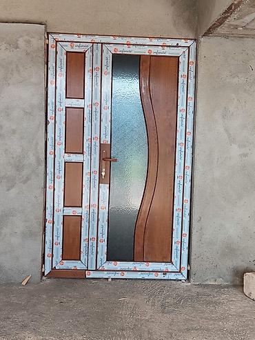 Qapıların təmiri: İstənilən növ və ölçüdə plastik qapıların yığılmasını istər nağd — 12