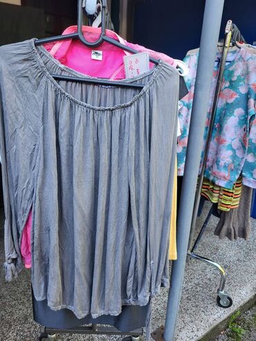 Košulje, bluze i tunike: XL (EU 42), bоја - Siva