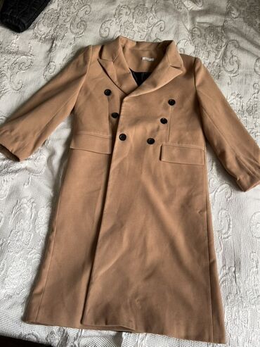 loreta пальто: Коллекция верхней одежды (4 позиции): 1) Пальто двубортное