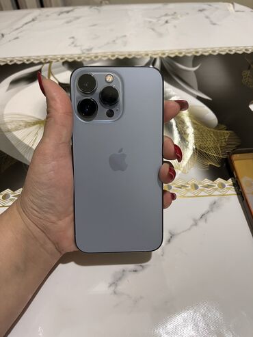 айфон чисы: IPhone 13 Pro, Б/у, 256 ГБ, Sierra Blue, Коробка, 81 %