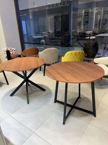 Информатика: Кухонный стол, Нераскладной, MDF, Круглый стол