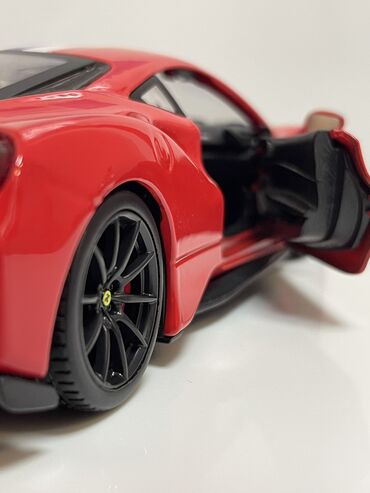 Avtomobil modelləri: Ferrari, 2025 il, 1:24, Dəmir, Rayonlara çatdırılma, Ödənişli çatdırılma, Ünvandan götürmə — 22