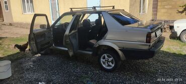 Volkswagen: Volkswagen Jetta: 1988 г., 1.8 л, Механика, Бензин, Седан — 9