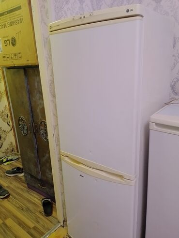 бу холодильник бишкек: Муздаткыч LG, Колдонулган, Эки камералуу, No frost, 60 * 180 *