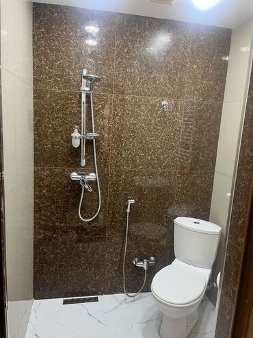 Uzunmüddətli kirayə mənzillər: Xirdalan AAAF parkla uzbeuz heyet evi tipli addelni cixişi olan evimi — 9