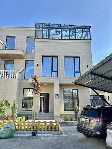 таунхаус киргизия 2: ✅ В продаже Таунхаус в районе Киргизии-1 • Район — 3