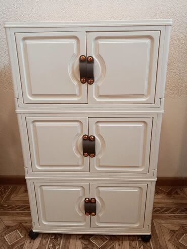 Mətbəx mebeli: Yenidirler !
3- ü bir yerdə 130 AZN
Ünvan Xırdalan — 9