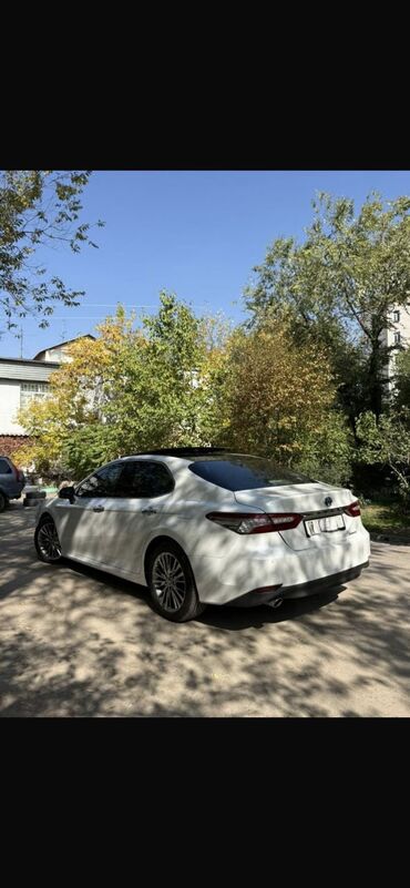 Toyota: Toyota Camry: 2020 г., 2.5 л, Автомат, Гибрид, Седан — 7