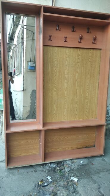 Komodlar: İşlənmiş, Güzgülü, Belarusiya — 2