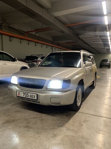 r16 subaru: Subaru Forester: 2000 г., 2 л, Автомат, Бензин, Кроссовер
