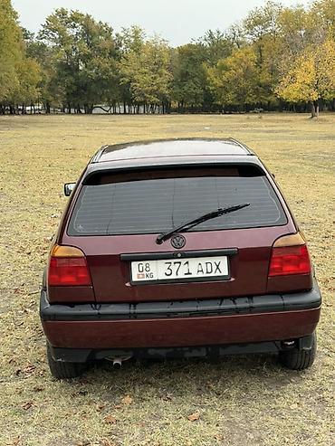 Volkswagen: Volkswagen Golf: 1993 г., 1.8 л, Хетчбек — 4