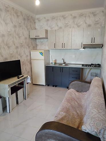 3 otaqlı evlərin satışı: 80 kv. m, 3 otaqlı, Kombi, Qaz, İşıq — 5