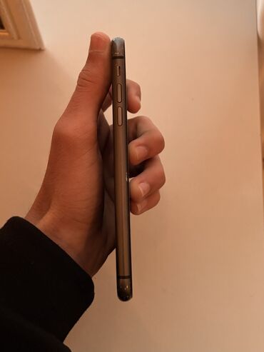 Apple iPhone: IPhone 11, 64 GB, Qara, Face ID — 4