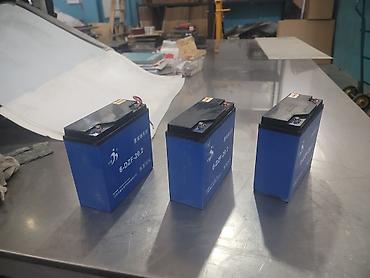 Аксессуары и запчасти для электротранспорта: Прадаю в хорошем состоянии тяговые акумуляторы лёгкае б.у 6 штек 12 — 8