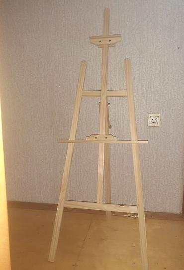 Taxta rəssam molberti - Material: təbii ağac (zımparalanmış, lak/boz