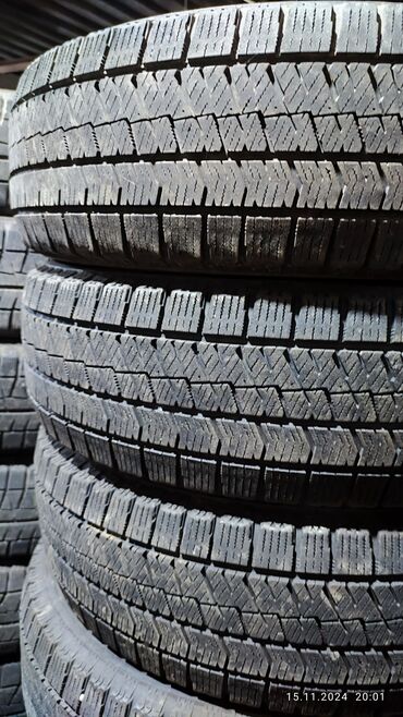 такая штука: Шины 175 / 65 / R 14, Зима, Комплект, Легковые, Япония, Bridgestone