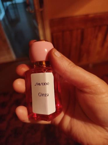 Parfüm flakonları – Shiseido Ginza və Yves Saint Laurent MYSLF