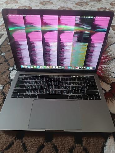 Apple MacBook Pro 13" (серый космос) Особенности: - Экран Retina. На — 4