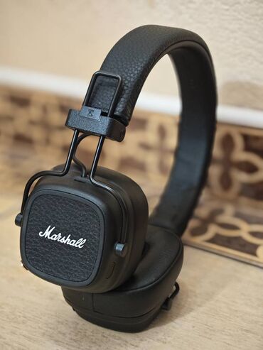 кейс чехол футляр для наушников marshall: Каптама, Marshall, Жаңы, Электр зымсыз (Bluetooth), Спорт менен машыгуу үчүн