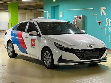 solaris accent: Hyundai Avante: 2021 г., Седан — 2