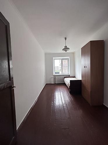 квартира 5 мик: 3 комнаты, 60 м², 104 серия, 5 этаж, Старый ремонт — 10
