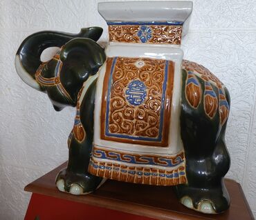 Figure: Figura, bоја - Šareno, Novo — 5