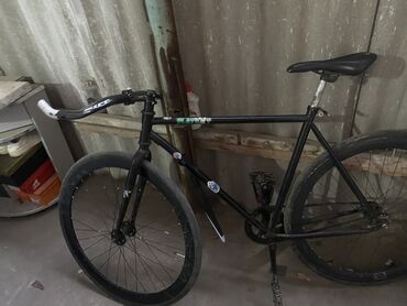 шины для велосипедов: Интересен обмен на айфон с моей Дп Основные особенности: - Рама и