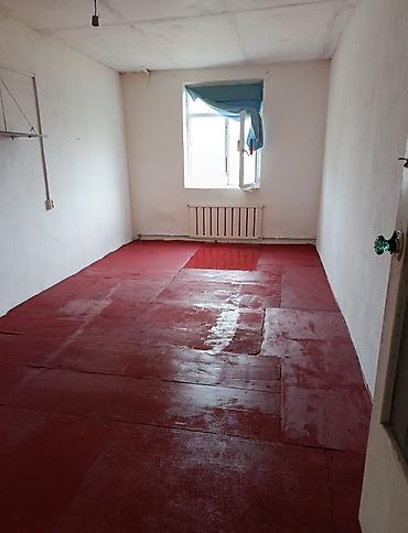 Комнаты: 18 м² — 1
