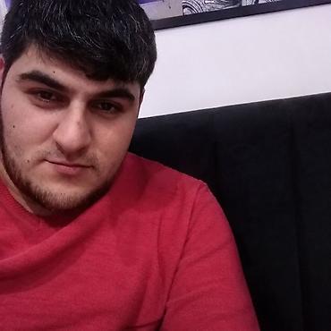 Video çəkiliş: Salam 34 yaşim var əlavə 2 ci iş axtariram axşam saat 7 dən başlayan — 1
