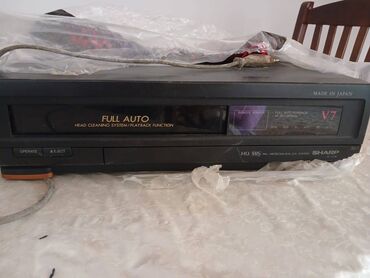 Video DVD playerlər hərəsi 10 azn