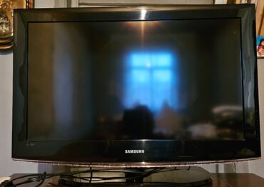 samsung galaxy j5: Б/у Телевизор Samsung LCD 32" HD (1366x768), Самовывоз