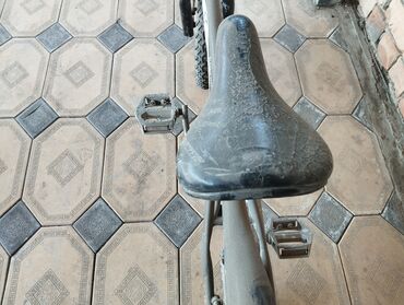 велосипед титановые диски: Продаю велосипед, переднее колесо сдуто, слегка потрепан и пыльный, а