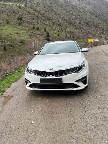 машина kia: Kia K5: 2018 г., 2 л, Автомат, Газ, Седан