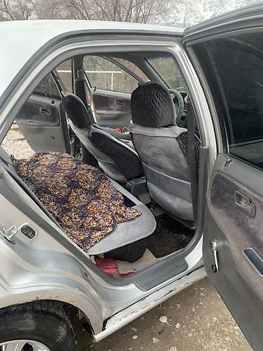 Honda: Honda Civic: 1992 г., Седан — 10