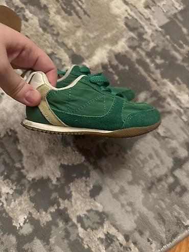 boks krasovkası: Uşaq idman ayaqqabısı – ZARA - Rəng: yaşıl, bej detallarla - Model — 4