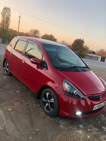 Honda: Honda Fit: 2005 г., 1.5 л, Робот, Бензин