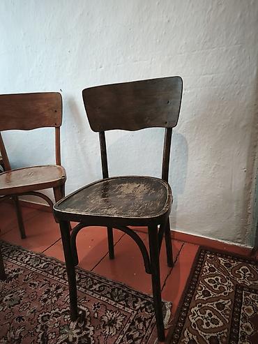 herman miller бу: Продаются винтажные стулья (5 штук), целые, под реставрацию. По всем — 2