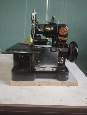 тула швейная машинка: Швейная машина Janome, Оверлок at lalafo.kg тула швейная машинка: Швейная машина Janome, Оверлок