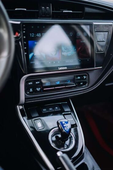 Toyota: Toyota Corolla: 2019 г., 1.8 л, Механика, Гибрид, Минивэн — 5