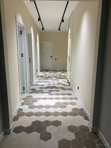 Uzunmüddətli kirayə mənzillər: Tblisi Prospekt Grand Həyat Yaşayış Kompleksi 3 otaq. Mərtəbə - 27/5 — 10