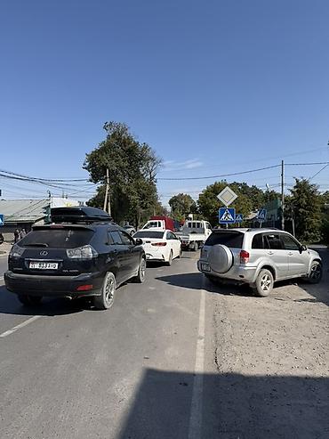 Мотозапчасти и аксессуары: Срочно сдается в аренду можно под аптеку под авто запчасти и так далее — 2